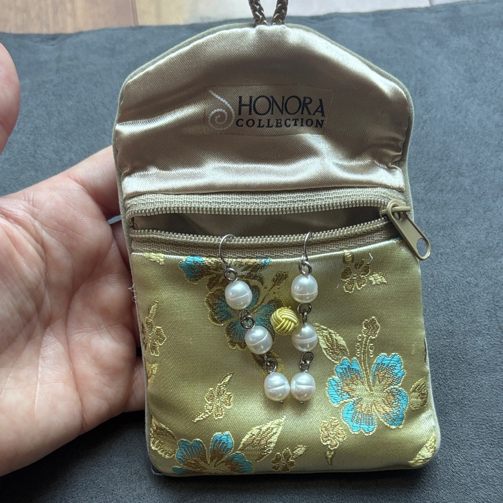Pearl earrings